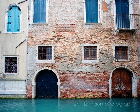 a building that is next to a body of water