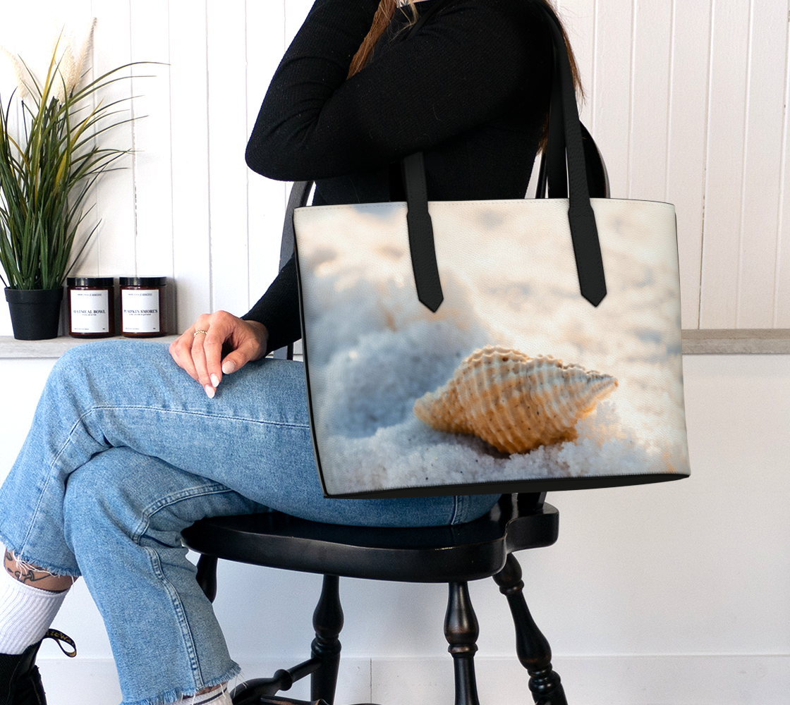 Seashell on Sand Vegan Leather Tote Bag – Fits 16″ Laptop – Beach-Inspired Handbag