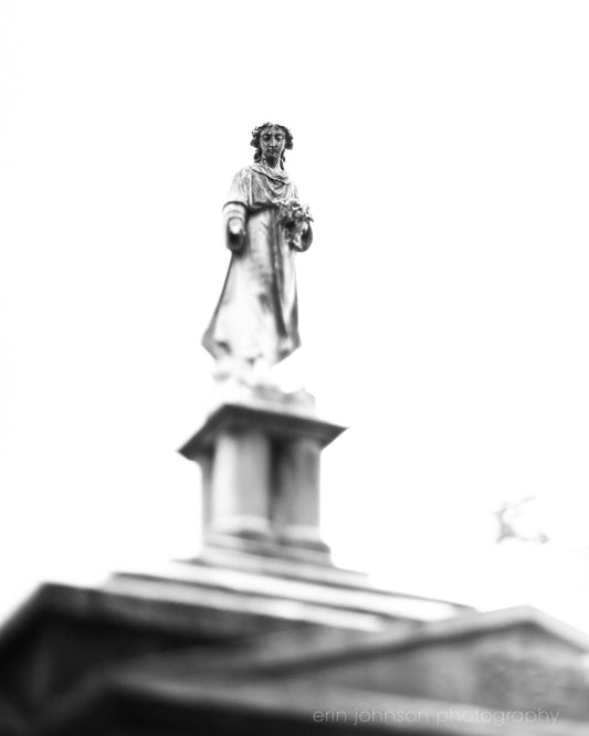 Black and White Cemetery Statue | Atlanta, Georgia Photography