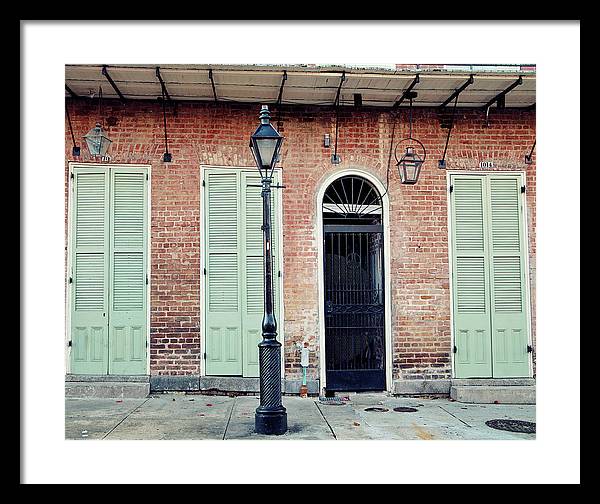 New Orleans Lampost French Quarter - Framed Print