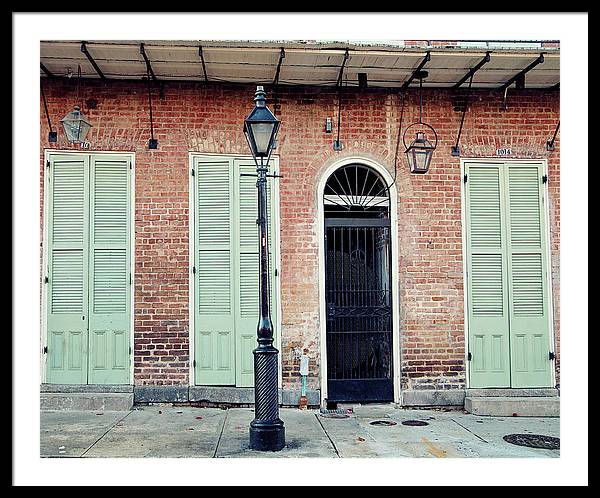New Orleans Lampost French Quarter - Framed Print